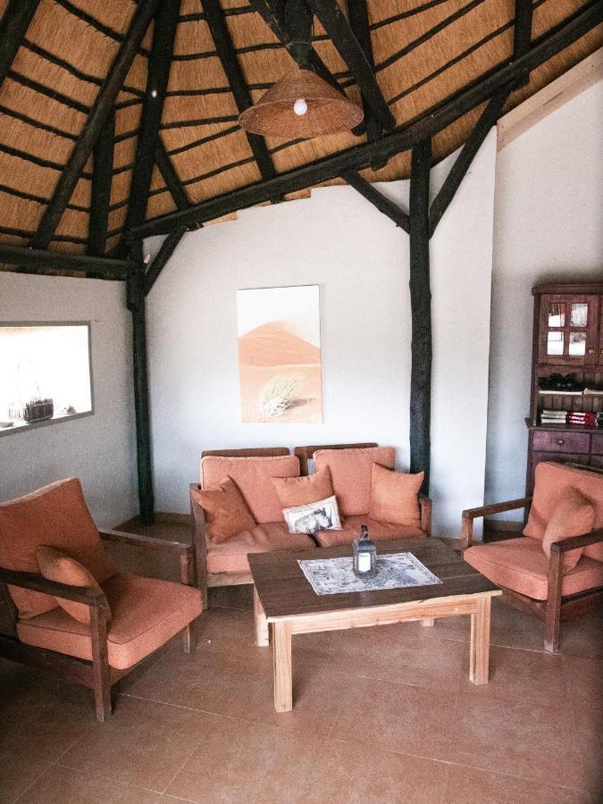 Otjohotozu Guestfarm Hotel Omaruru Exterior photo