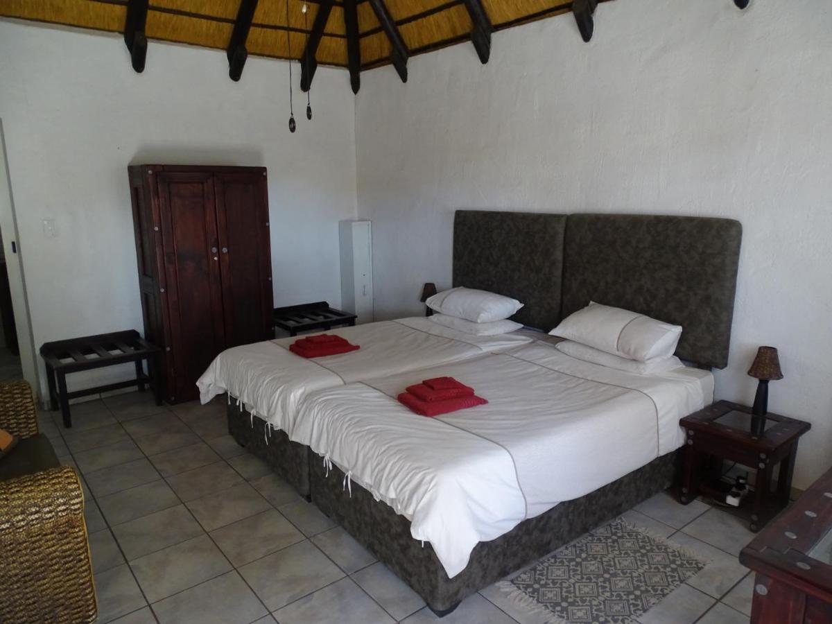 Otjohotozu Guestfarm Hotel Omaruru Exterior photo